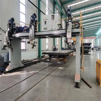 Mașină de sudură cu arc scufundat cu urmărire cu laser