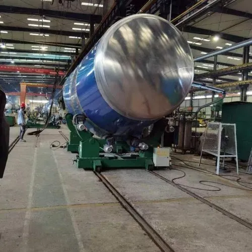 Aparat de sudat cu lame de tambur